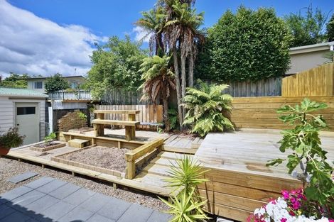 Photo of property in 46 Lee Street, Te Puke, 3119