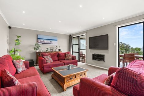 Photo of property in 17 Puriri Crescent, Lansdowne, Masterton, 5810