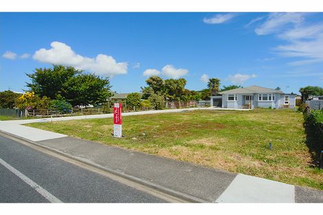 Photo of property in 18 Sandspit Road, Waiuku, 2123