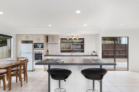 Photo of property in 11 Meander Drive, Welcome Bay, Tauranga, 3112