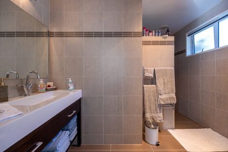 Photo of property in 6 Mill End, Wanaka, 9305