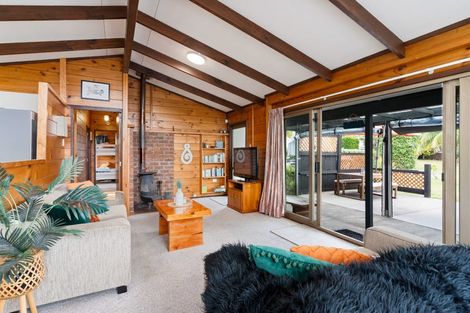 Photo of property in 15 Pitkethley Circle, Pauanui, Hikuai, 3579