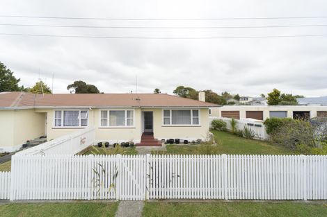 Photo of property in 341 Botanical Road, West End, Palmerston North, 4412