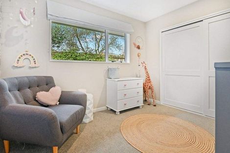 Photo of property in 7 Copperfield Close, Parklands, Christchurch, 8083