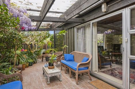 Photo of property in 48 Makora Road, Otaihanga, Paraparaumu, 5036
