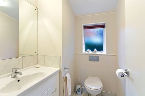 Photo of property in 9a Karaka Grove, Waikanae, 5036