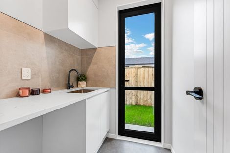 Photo of property in 24 Paihere Street, Huapai, 0810