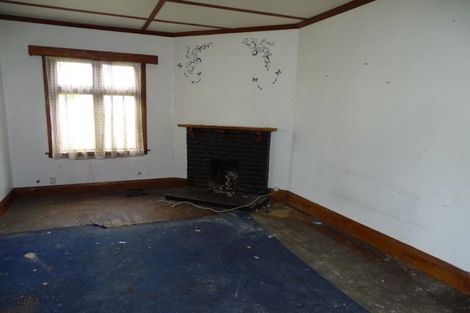 Photo of property in 28 Ocean Beach Road, Bluff, 9814