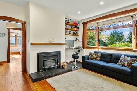 Photo of property in 2/23 Fifield Terrace, Waltham, Christchurch, 8023