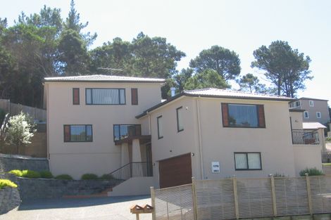 Photo of property in 41 Helvetia Drive, Browns Bay, Auckland, 0630