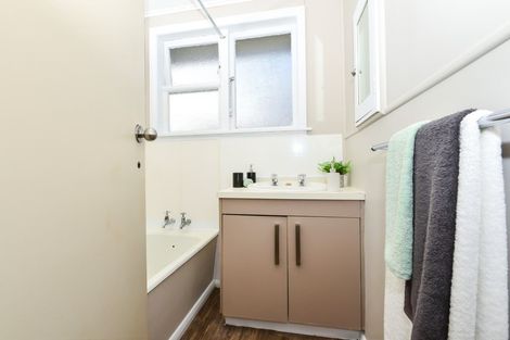 Photo of property in 5 Kotuku Street, Frankton, Hamilton, 3204