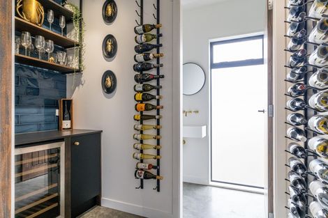 Photo of property in 16 Oates Place, Greytown, 5712