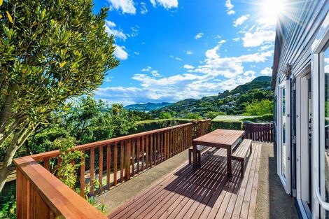 Photo of property in 10 Cornwall Road, Lyttelton, 8082