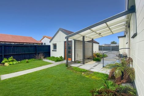Photo of property in 2/20a Mcbratneys Road, Dallington, Christchurch, 8061
