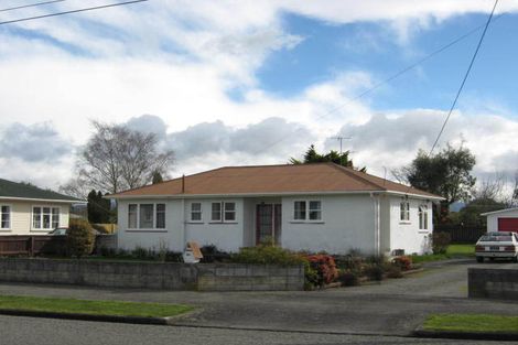 Photo of property in 84 Makoura Road, Masterton, 5810