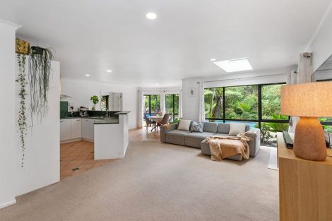Photo of property in 366b Huia Road, Titirangi, Auckland, 0604