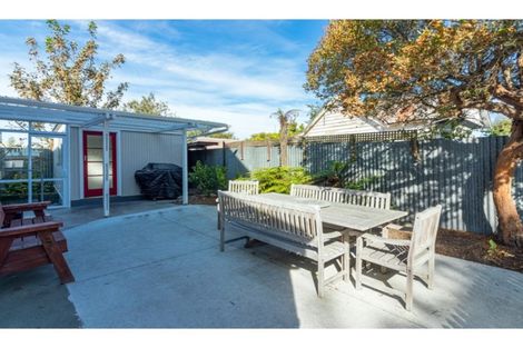 Photo of property in 29 Hertford Street, Kensington, Timaru, 7910