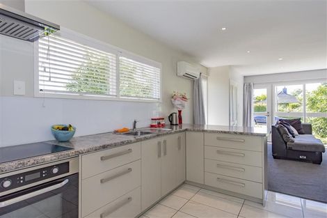 Photo of property in 5 Sarabande Avenue, Redwood, Christchurch, 8051