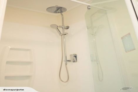 Photo of property in 164 Sunset Road, Unsworth Heights, Auckland, 0632