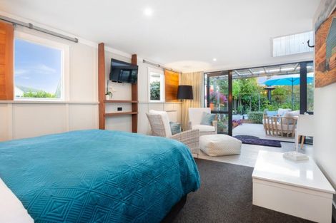 Photo of property in 3 Seaview Road, Paraparaumu Beach, Paraparaumu, 5032