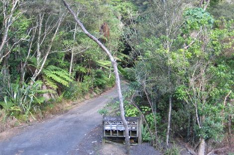 Photo of property in 158 Konini Road, Titirangi, Auckland, 0604