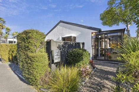Photo of property in 1/122 Tasman Street, Nelson, 7010