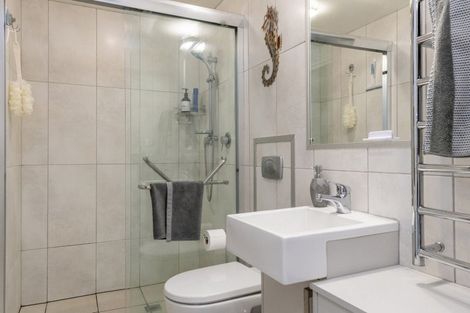 Photo of property in 101 On Roberts, 2/101 Roberts Street, Taupo, 3330