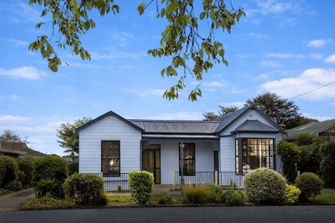 Photo of property in 6 Queen Street, Mosgiel, 9024
