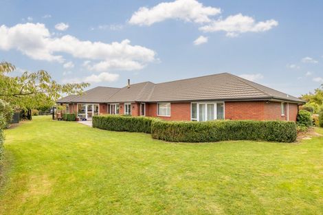 Photo of property in 32 Oak Tree Lane, Rolleston, 7614