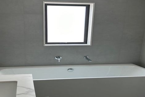 Photo of property in 33 Pilot Drive, Hobsonville, Auckland, 0616