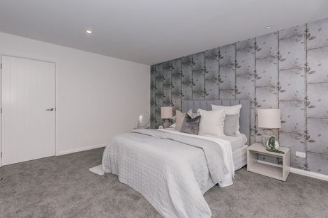 Photo of property in 32 Atlantic Drive, Fitzherbert, Palmerston North, 4410