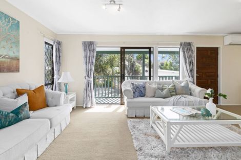 Photo of property in 2/130 Glamorgan Drive, Torbay, Auckland, 0630