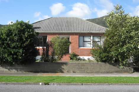 Photo of property in 116 Judd Crescent, Naenae, Lower Hutt, 5011