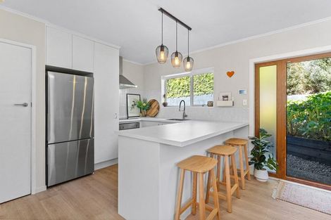 Photo of property in 2/59 Glamorgan Drive, Torbay, Auckland, 0630
