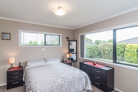 Photo of property in 6 Matuhi Street, Waikanae, 5036