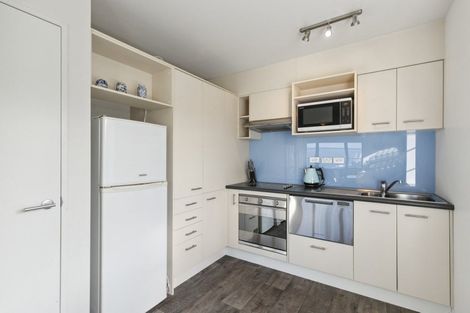 Photo of property in Westhaven Apartments, 21/127u Molesworth Street, Thorndon, Wellington, 6011
