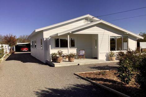 Photo of property in 2 Naples Street, Martinborough, 5711