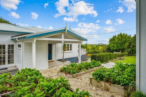 Photo of property in 3221 Kaipara Coast Highway, Glorit, Warkworth, 0984
