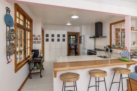 Photo of property in 5 Golf Road, Paraparaumu Beach, Paraparaumu, 5032