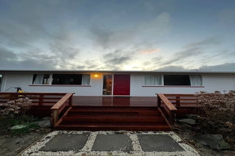 Photo of property in 8-8a Walton Avenue, Waikanae, 5036