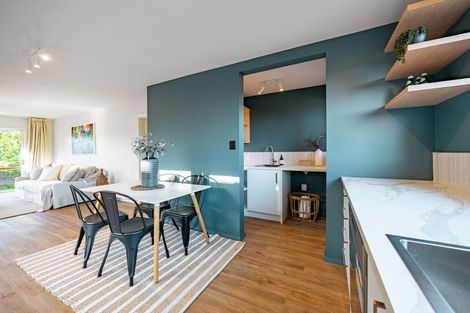 Photo of property in 18 Sawtell Place, Northcote, Christchurch, 8052