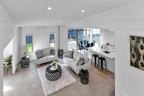 Photo of property in 192 Henderson Valley Road, Henderson, Auckland, 0612