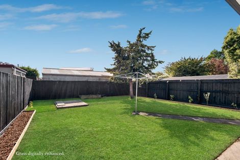 Photo of property in 1/320 Memorial Avenue, Burnside, Christchurch, 8053