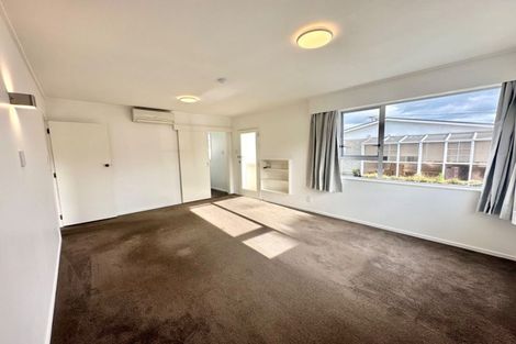 Photo of property in Miramar Villas, 19/3u Byron Street, Miramar, Wellington, 6022