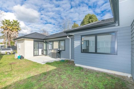Photo of property in 123u1 Holland Road, Fairfield, Hamilton, 3214