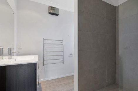 Photo of property in 9 Walnut Way, Rangiora, 7400