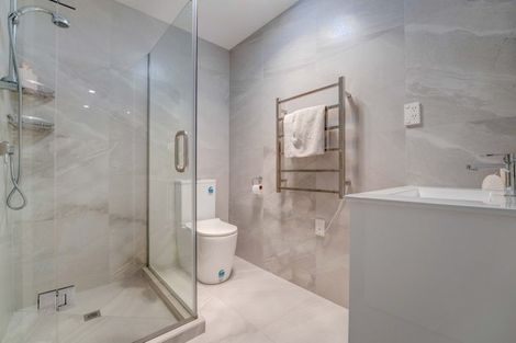 Photo of property in 44 Waipuhinui Way, Wiri, Auckland, 2104
