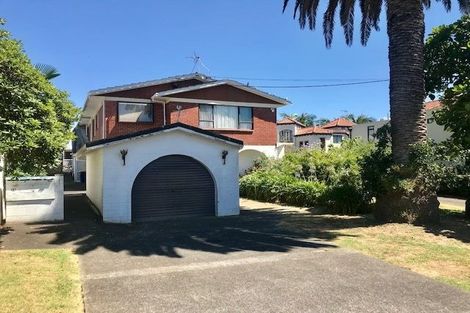Photo of property in 1/4 Cecil Road, Milford, Auckland, 0620