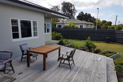 Photo of property in 66 Avondale Road, Taradale, Napier, 4112