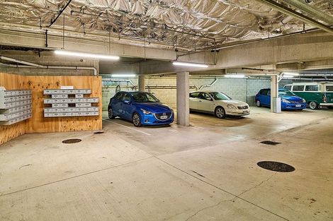 Photo of property in Masina Apartments, 207/80u Riddiford Street, Newtown, Wellington, 6021